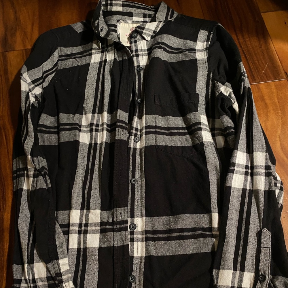 SO flannel size medium